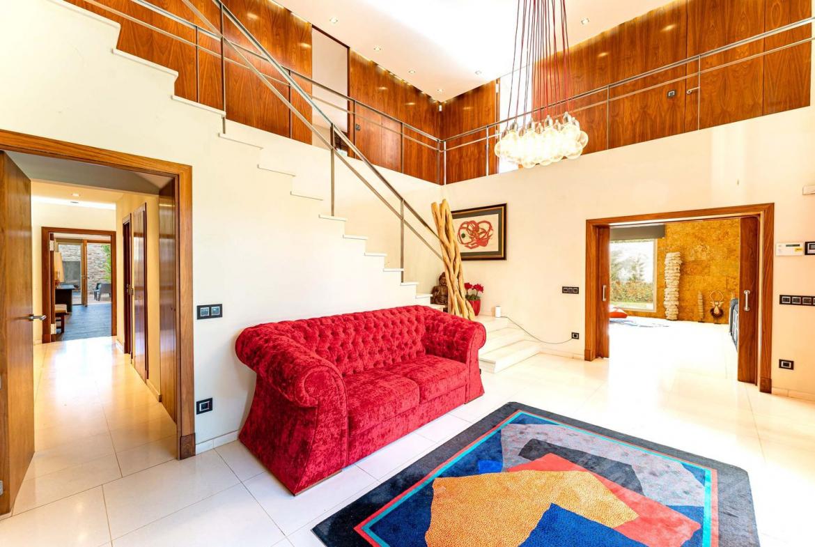 Chalet Lujo Villafranca Recibidor