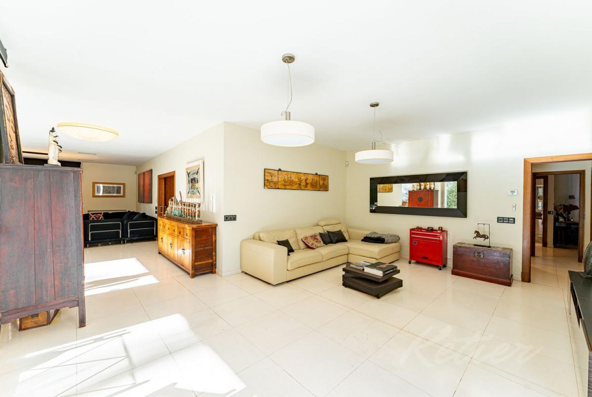 Chalet Lujo Villafranca Salon