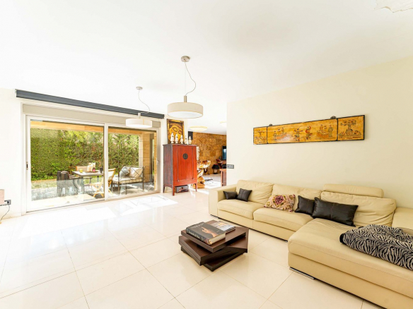 Chalet Lujo Villafranca Salon
