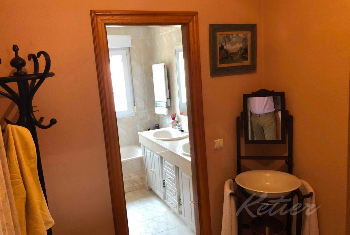 Chalet Monte Rozas Bano 04