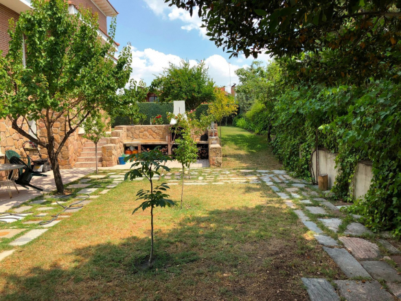 Chalet Monte Rozas Exterior 04