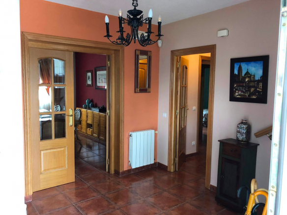 Chalet Monte Rozas Pasillo 03