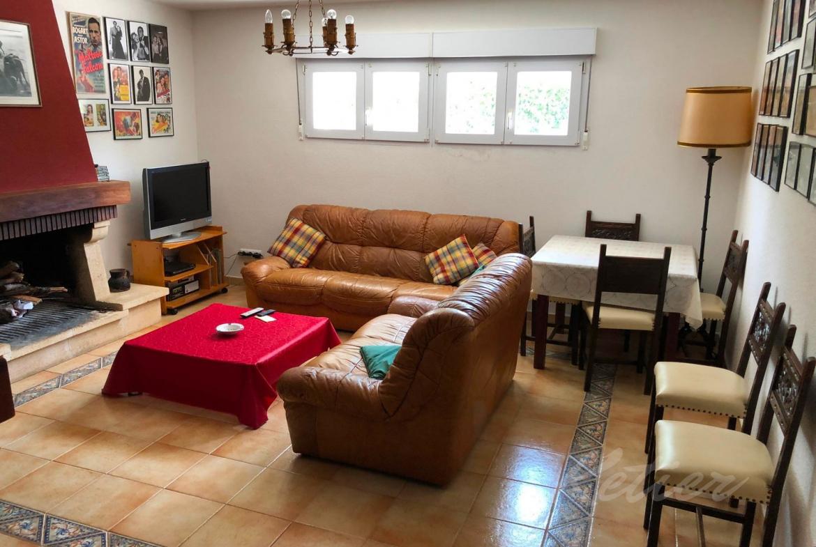 Chalet Monte Rozas Sala Estar 02