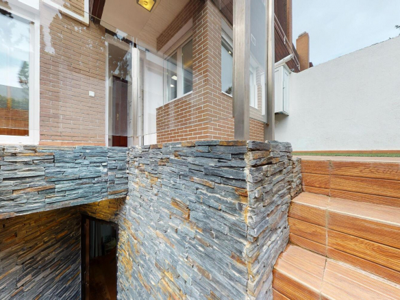 Chalet Pareado El Burgo Exterior