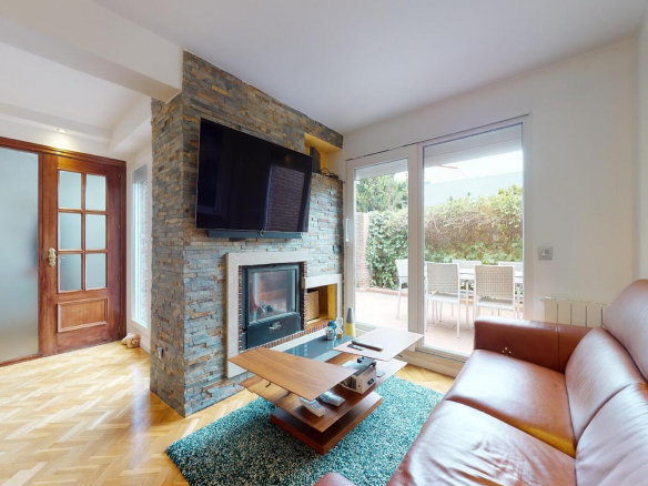 Chalet Pareado El Burgo Salon