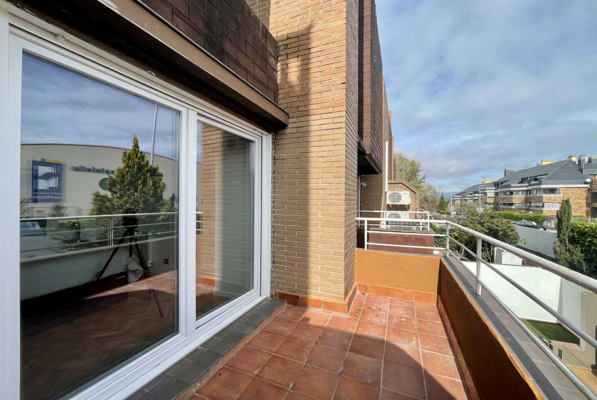 Chalet Pareado El Burgo Terraza