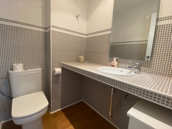 Chalet Pareado Molino de la Hoz Bano