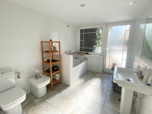 Chalet Pareado Molino de la Hoz Baño