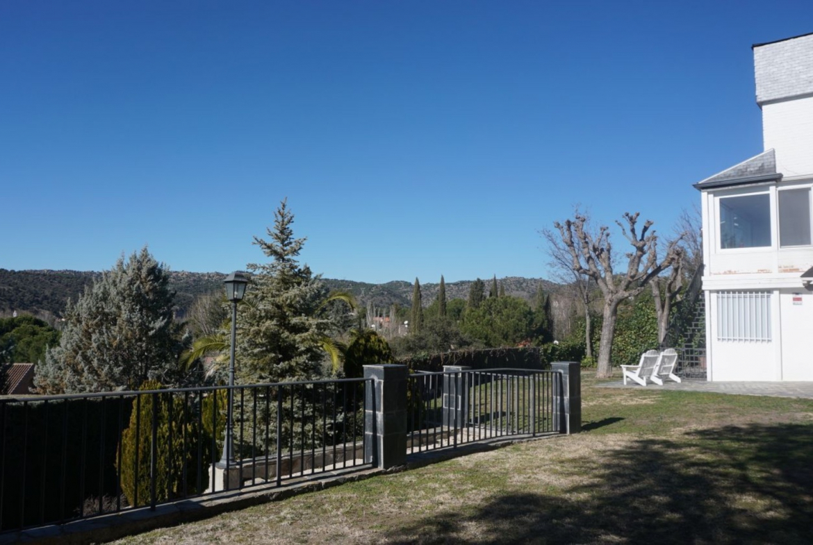 Chalet Pareado Molino de la Hoz Vistas