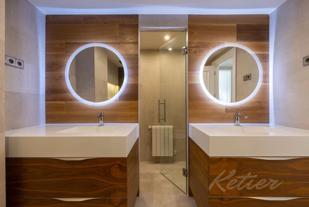 Chalet Pareado en Pozuelo de Alarcon Bano