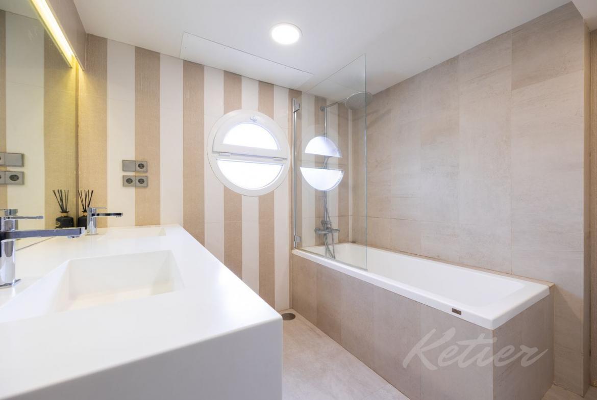 Chalet Pareado en Pozuelo de Alarcon Bano