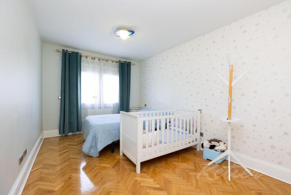 Chalet Pareado en Pozuelo de Alarcon Dormitorio