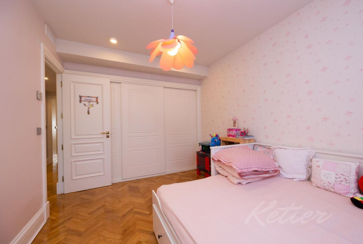 Chalet Pareado en Pozuelo de Alarcon Dormitorio
