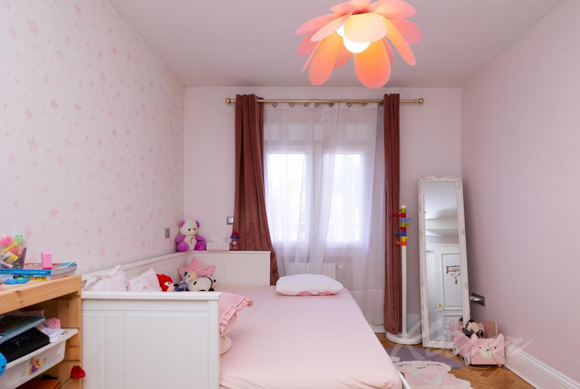 Chalet Pareado en Pozuelo de Alarcon Dormitorio