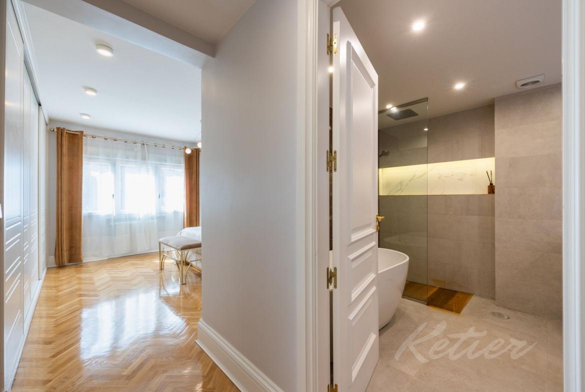 Chalet Pareado en Pozuelo de Alarcon Dormitorio