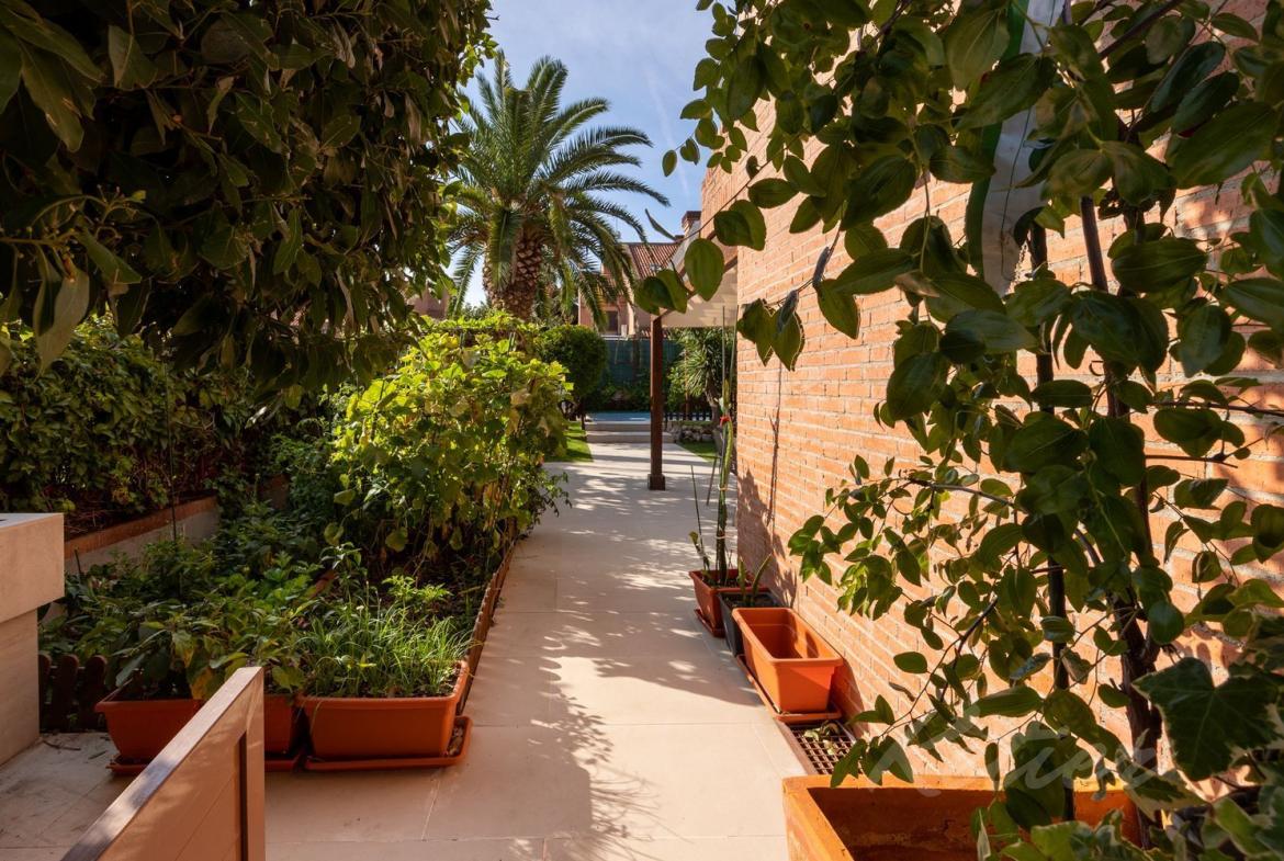 Chalet Pareado en Pozuelo de Alarcon Exterior