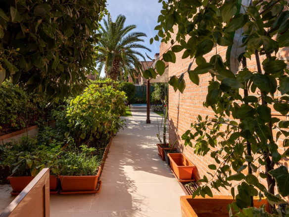 Chalet Pareado en Pozuelo de Alarcon Exterior