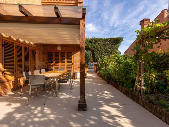 Chalet Pareado en Pozuelo de Alarcon Terraza