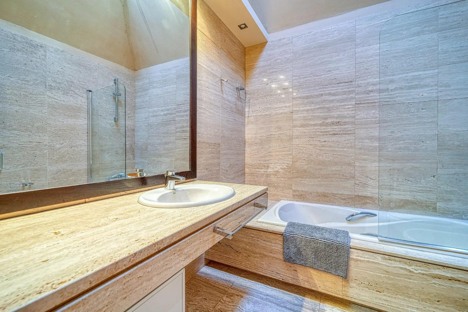 Chalet-Prado-del-Rey-Bano1-02