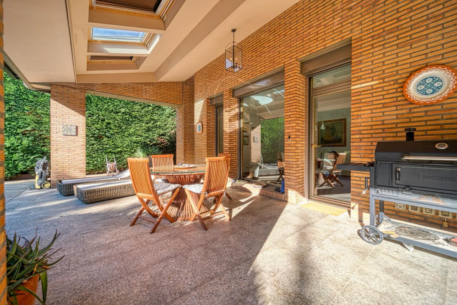 Chalet-Prado-del-Rey-Porche-04