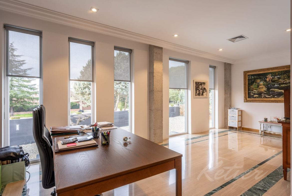 Chalet Punta Galea Despacho