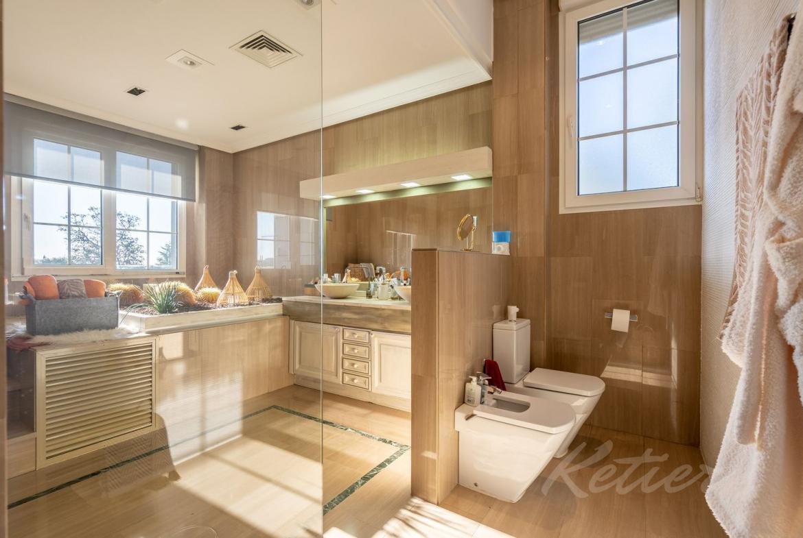 Chalet Punta Galea Dormitorio Principal Bano