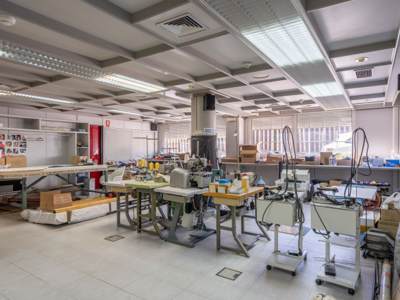 Chalet Punta Galea Oficina Taller