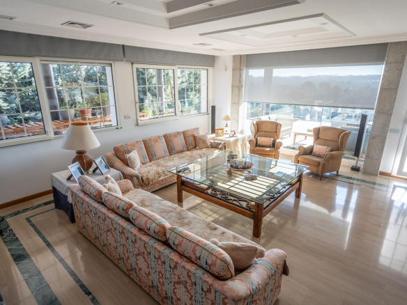 Chalet Punta Galea Salon