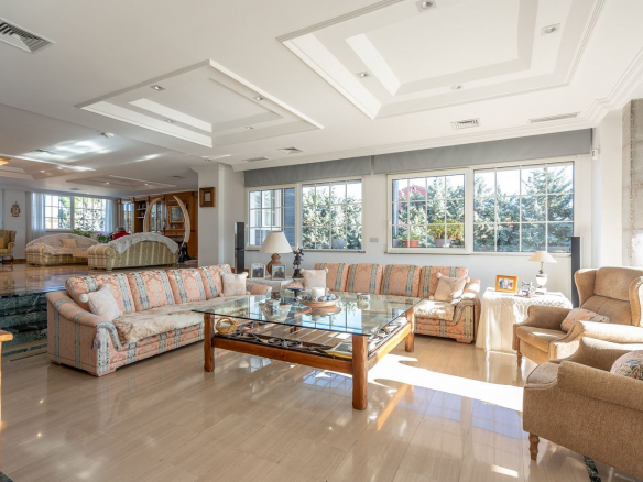 Chalet Punta Galea Salon