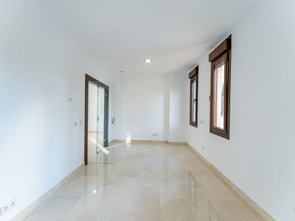 Chalet Villafranca del Castillo Comedor