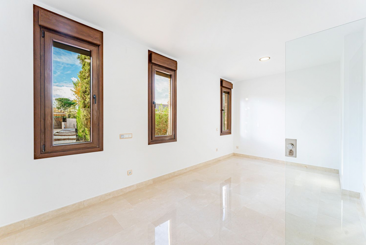Chalet Villafranca del Castillo Comedor