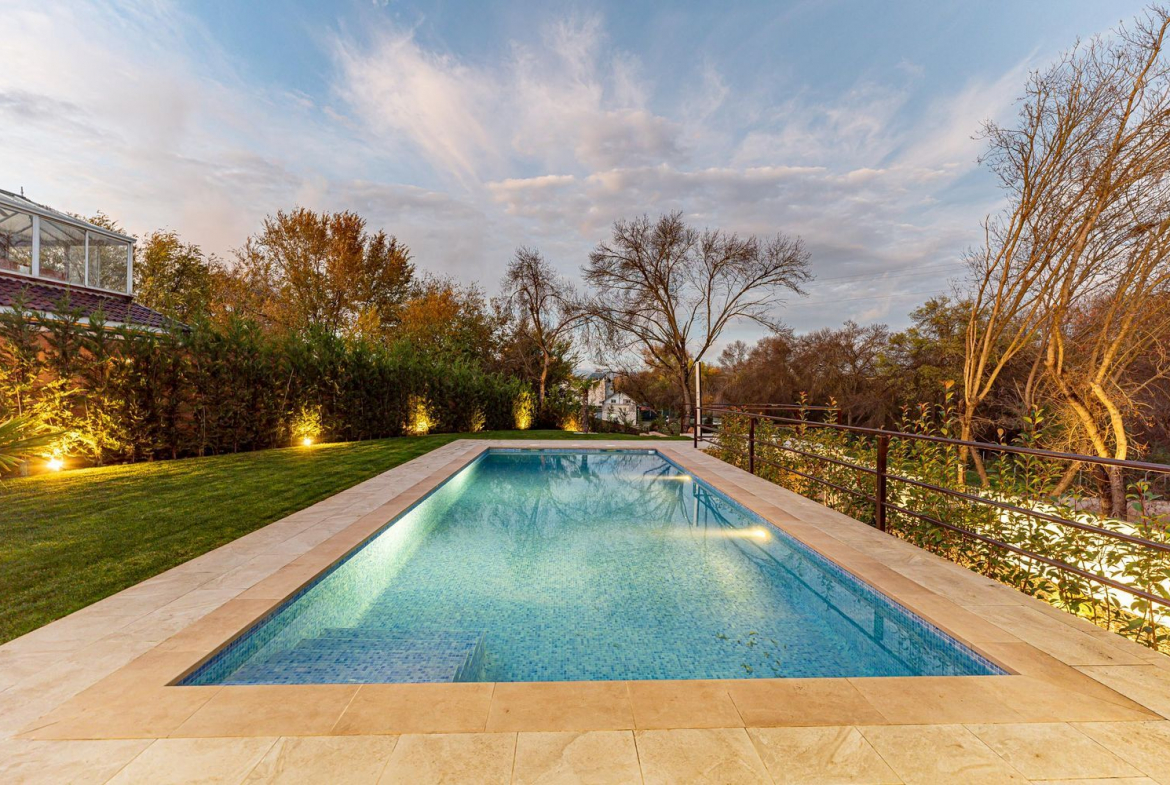 Chalet Villafranca del Castillo Jardin