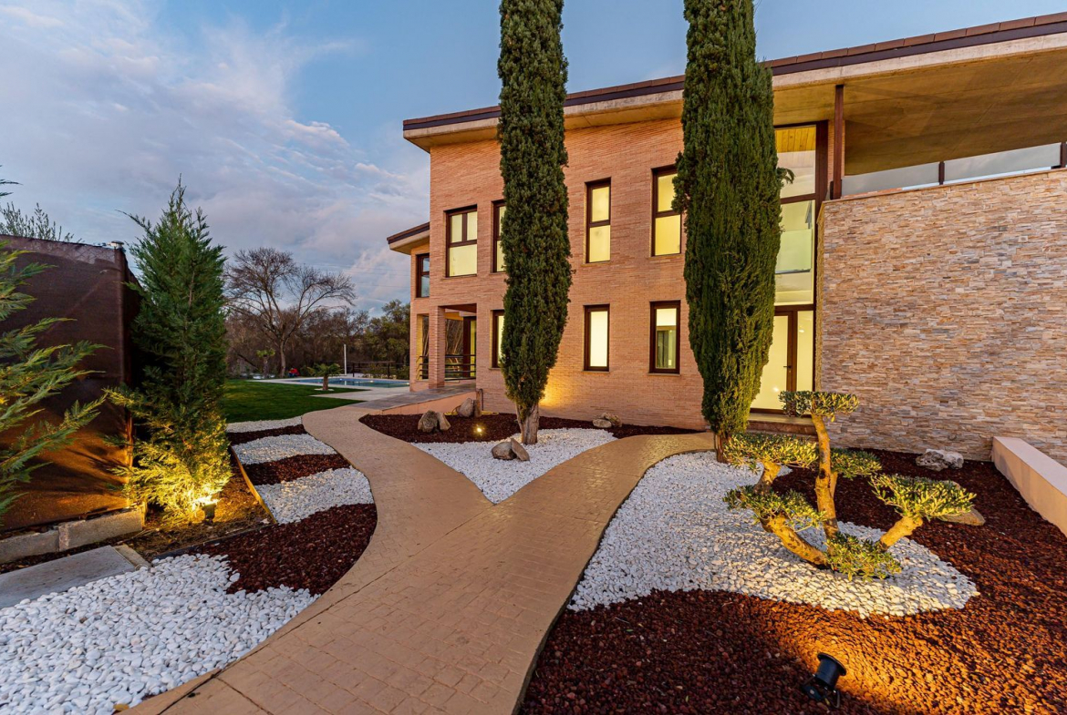 Chalet Villafranca del Castillo Jardin