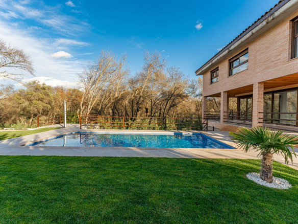 Chalet Villafranca del Castillo Jardin