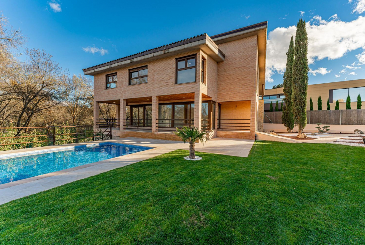 Chalet Villafranca del Castillo Jardin