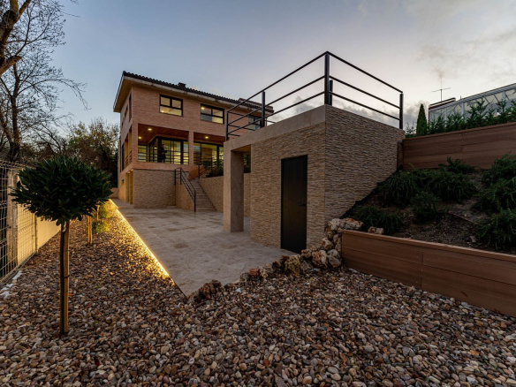 Chalet Villafranca del Castillo Jardin