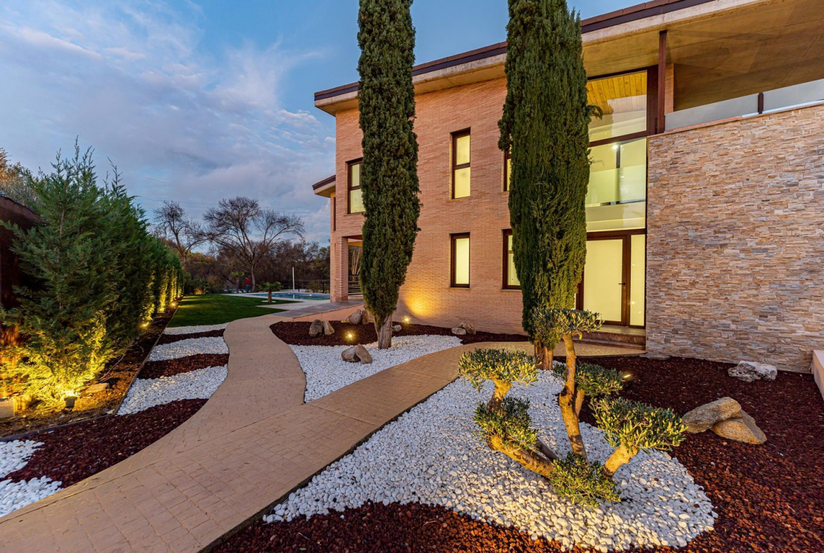 Chalet Villafranca del Castillo Jardin