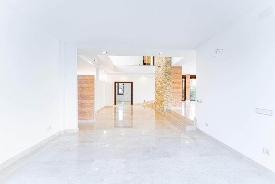 Chalet Villafranca del Castillo Salon