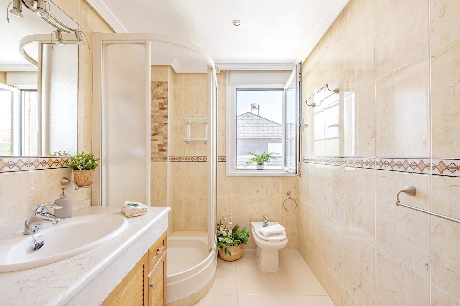 Chalet Pareado Pozuelo Bano