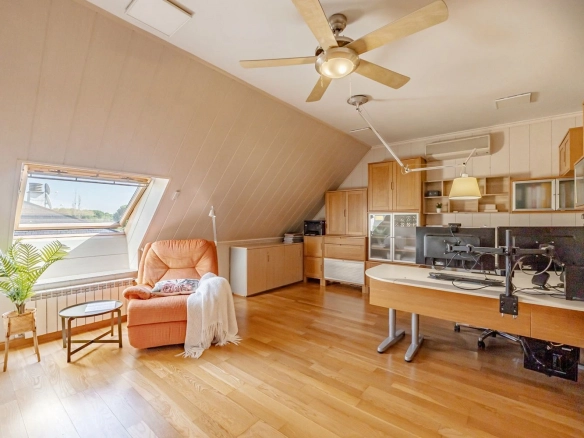 Chalet Pareado Pozuelo Despacho Atico