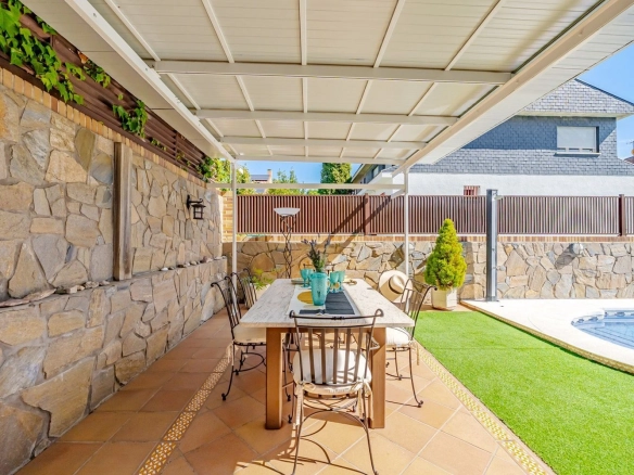 Chalet Pareado Pozuelo Jardin