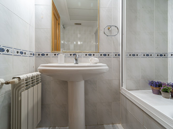 Duplex Pozuelo Bano