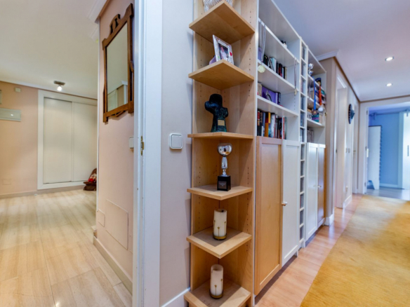 Duplex Valdemarin Pasillo