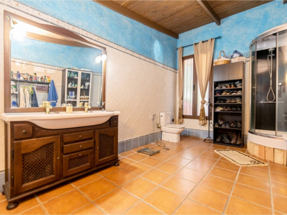 Finca Villaviciosa Odon Bano