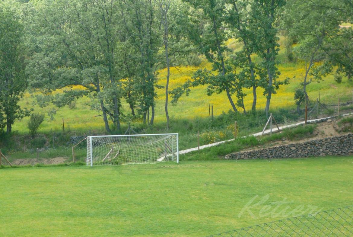 Finca en Avila Terreno Futbol