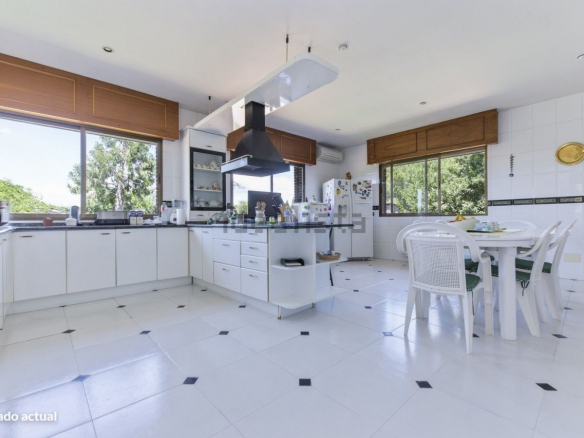 Gran Chalet Las Lomas Cocina 02