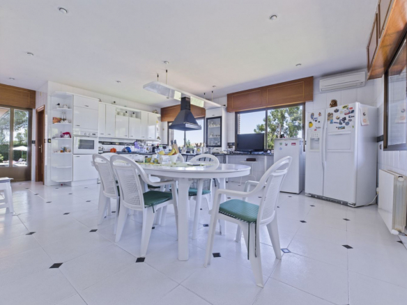 Gran Chalet Las Lomas Cocina 05
