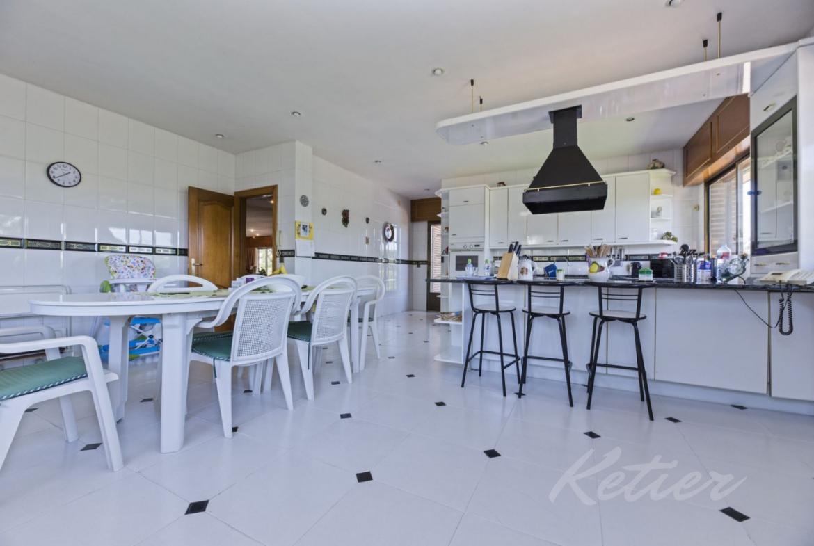 Gran Chalet Las Lomas Cocina 06