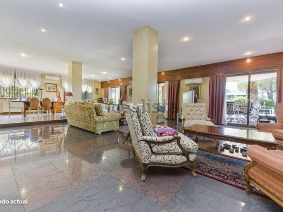 Gran Chalet Las Lomas Salon 02