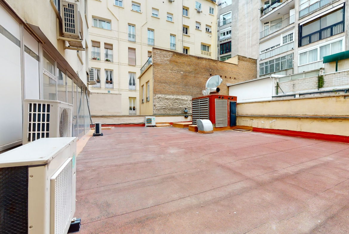 Local Comercial en Madrid Terraza